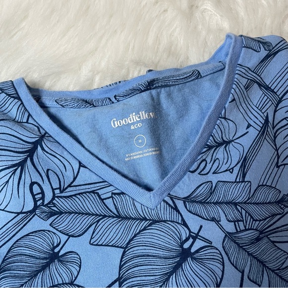 Goodfellow & Co Graphic Tee - Picture 5 of 6